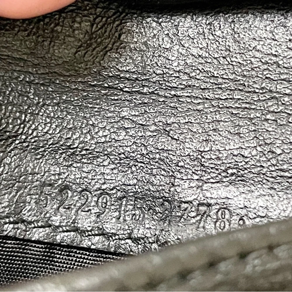 ❤️SOLD❤️Gucci black leather Animalier bee bifold wallet unisex - Picture 10 of 11